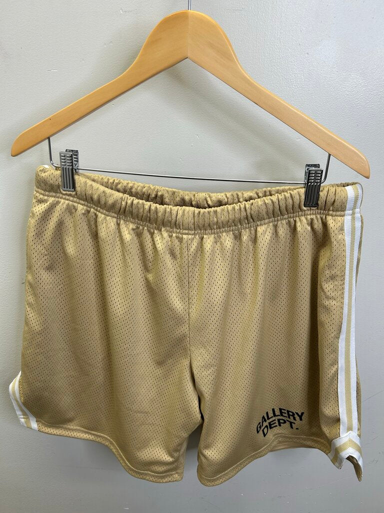 Preowned Gallery Dept Tan Shorts Size XL