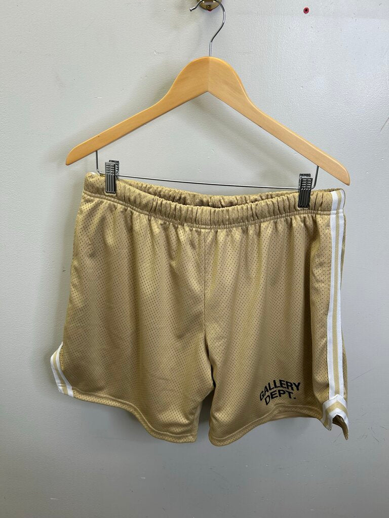 Preowned Gallery Dept Tan Shorts Size XL