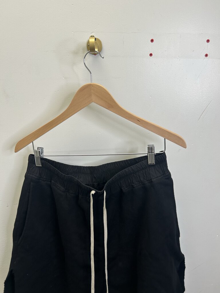 Preowned Rick Owens Black Slit Sweatshorts size M