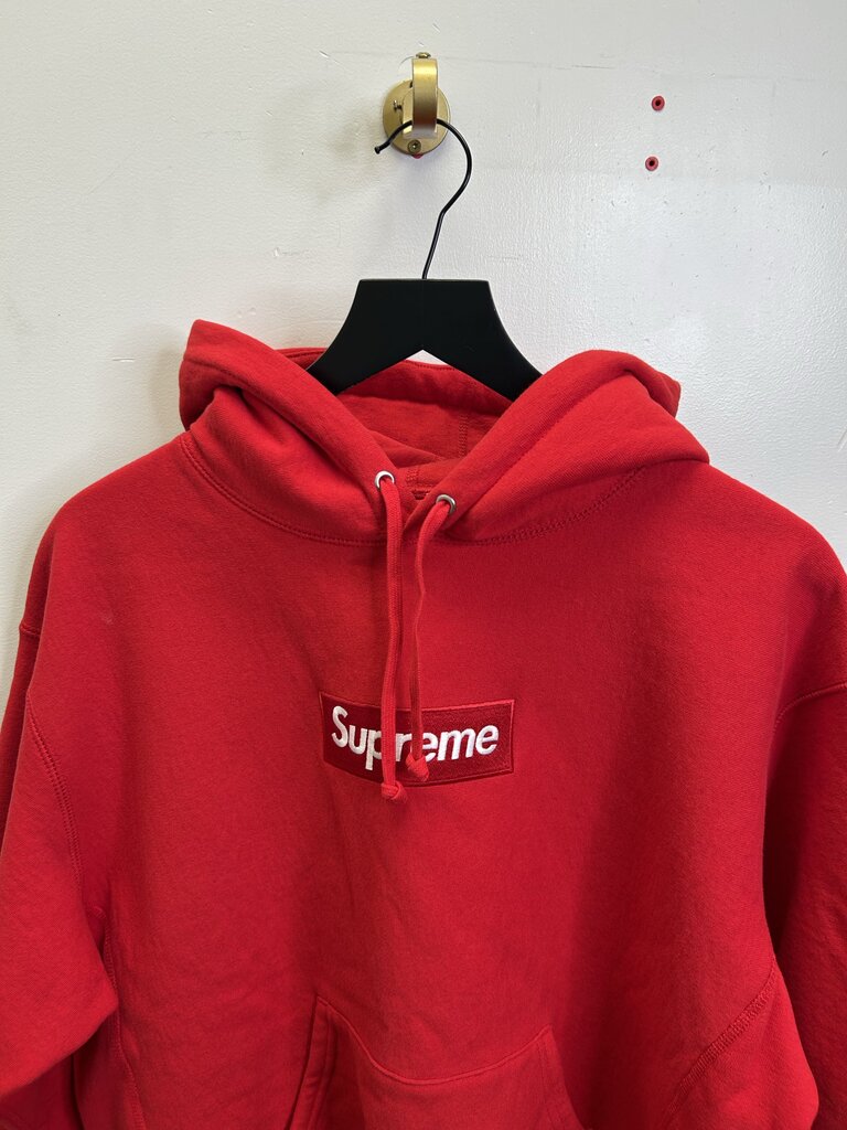 Preowned Supreme Red Bogo Hoodie Size Small