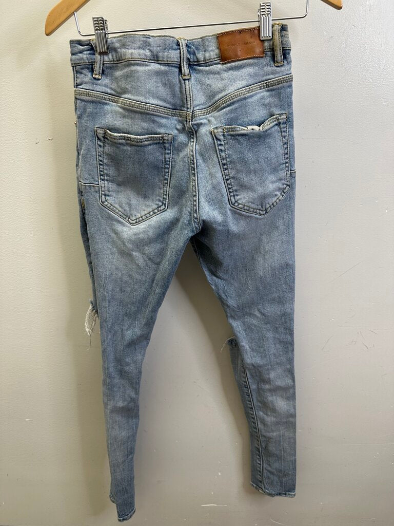 Preowned Purple Brand Lightwash Denim Size 29
