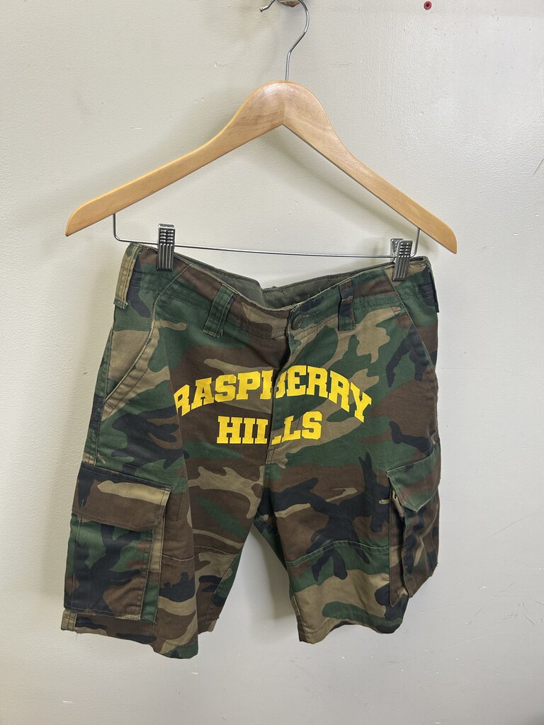 New Gv Gallery Camo Yellow Short Sz.Large