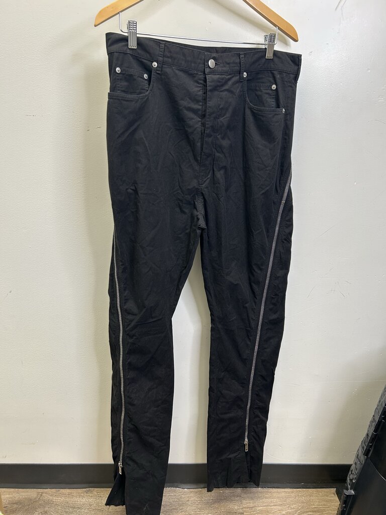 Preowned Rick Owens Black Banana Zipper Pants sz. 32