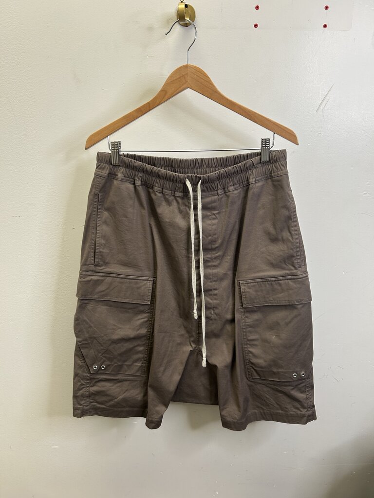 Preowned Rick Owens Dust Cargo Shorts size M