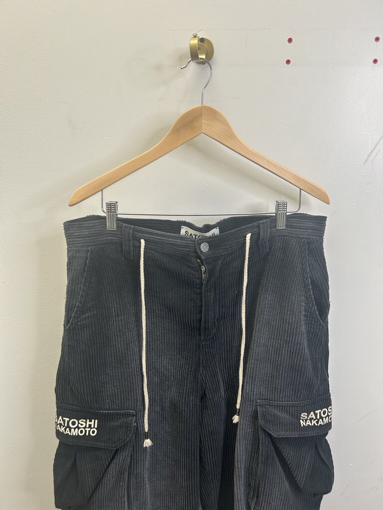 Preowned Satoshi Nakamoto Corduroy Shorts Size Medium