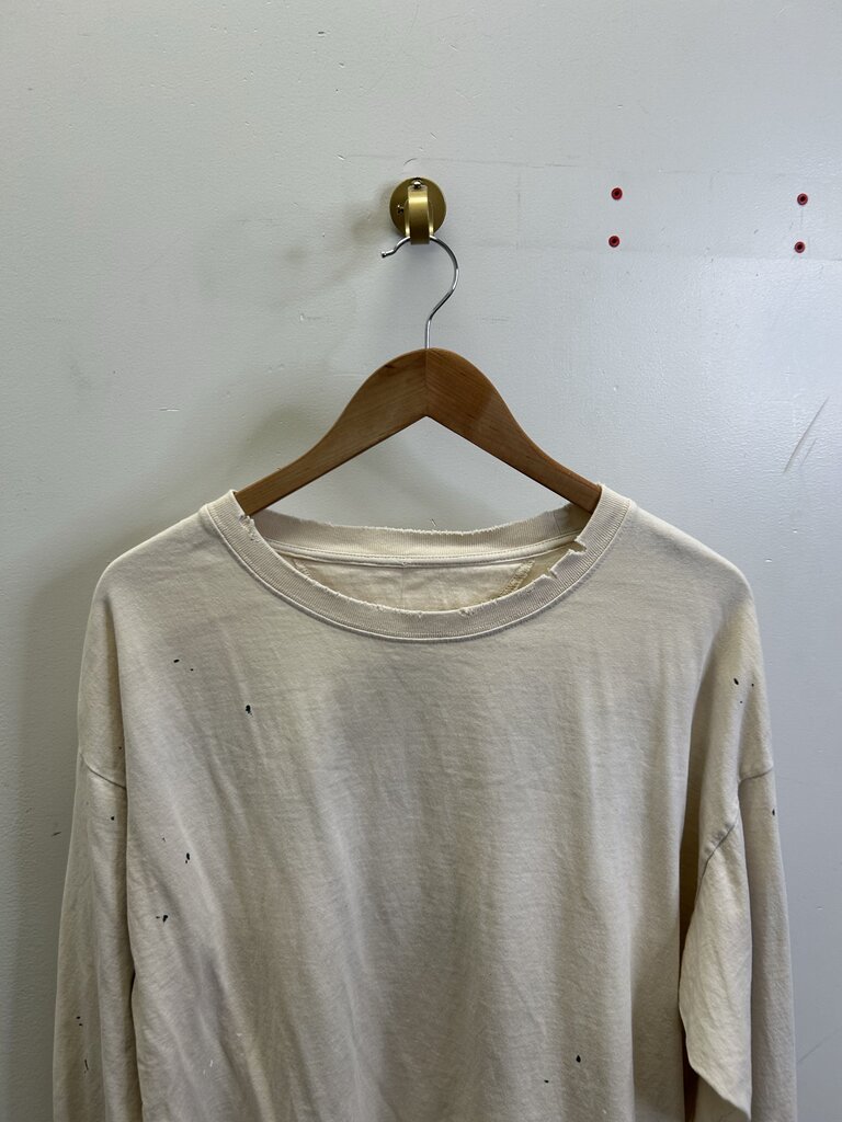 Preowned Maison Margiela Cream Thrashed Tee size M