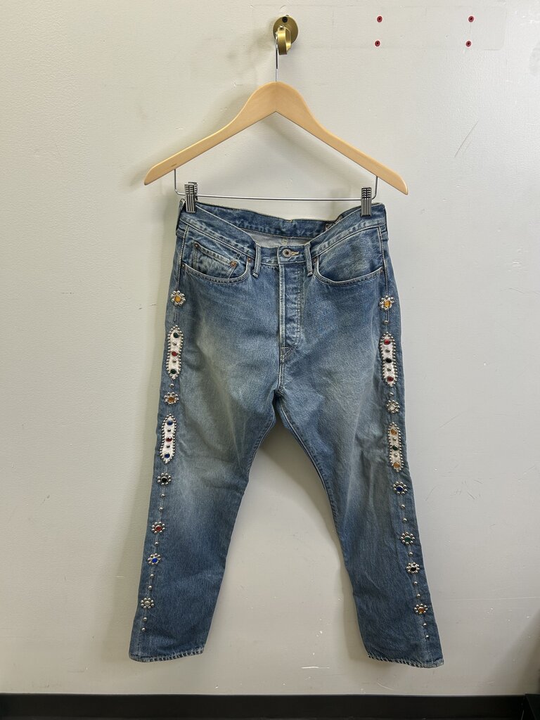 New Kapital Lightwash Rhinestone Jeans Size 32