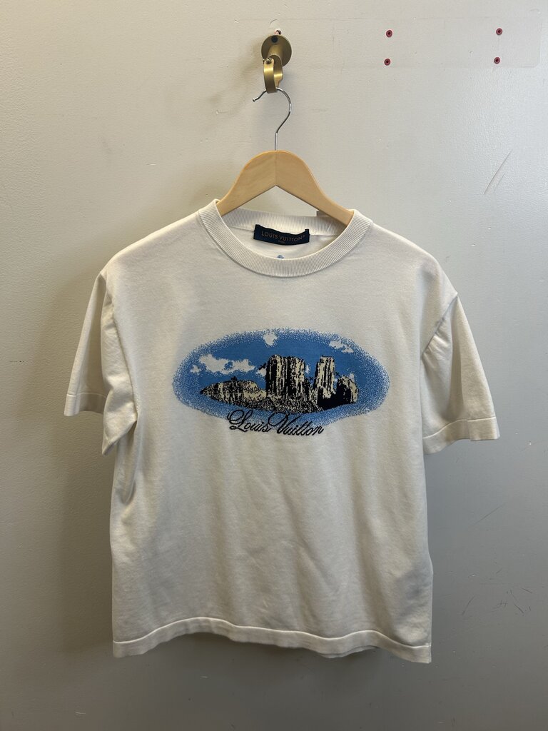 Preowned Louis Vuitton Old Town Logo White Tee size S