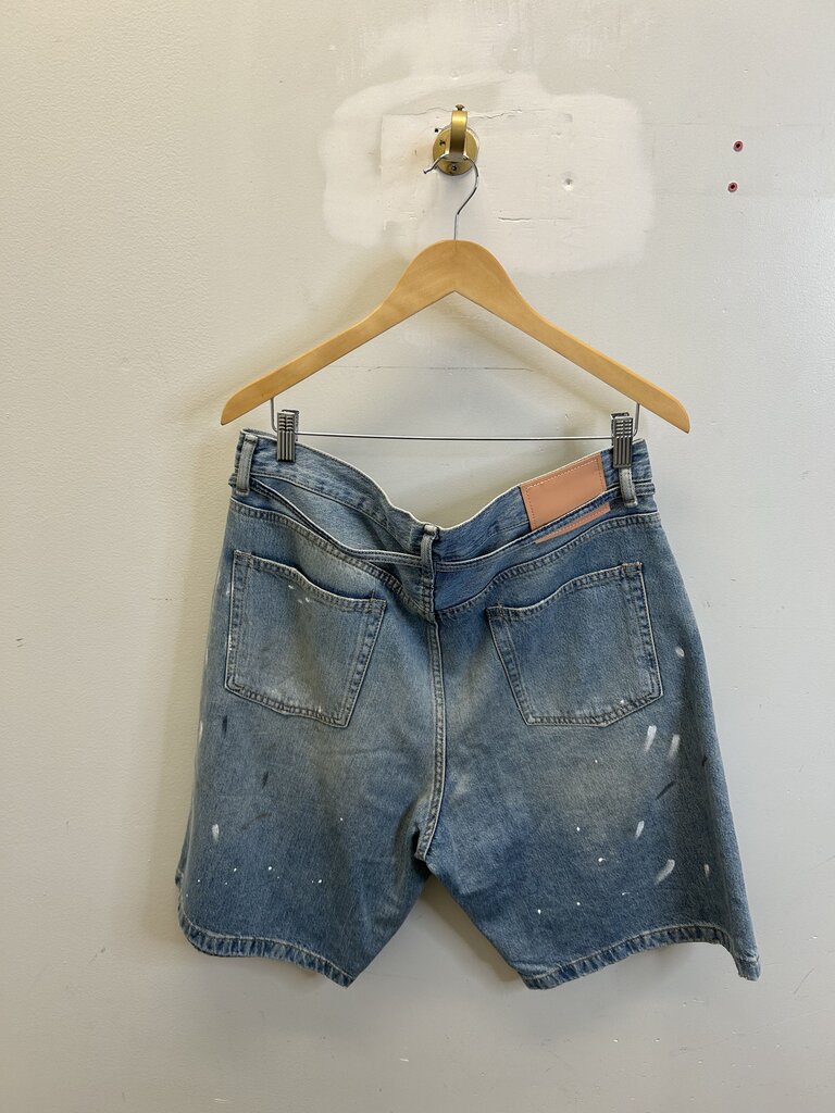 New Acne Lightwash Paint Splatter Shorts size L