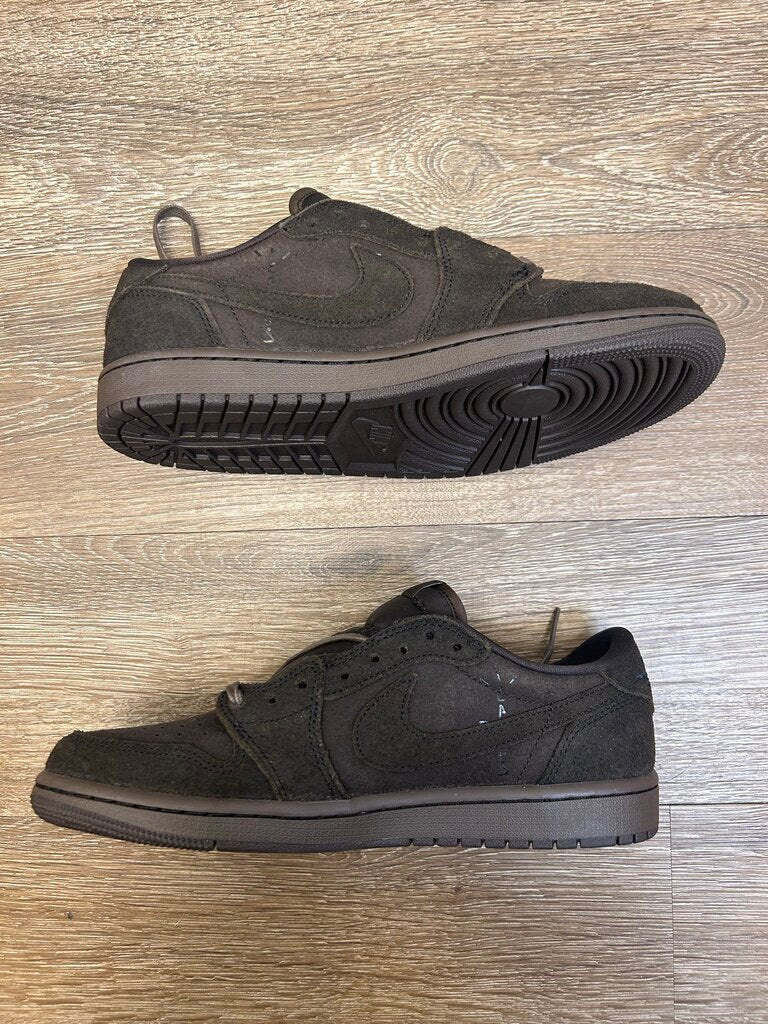 New Jordan 1 Low Velvet Travis Scott Size 8.5