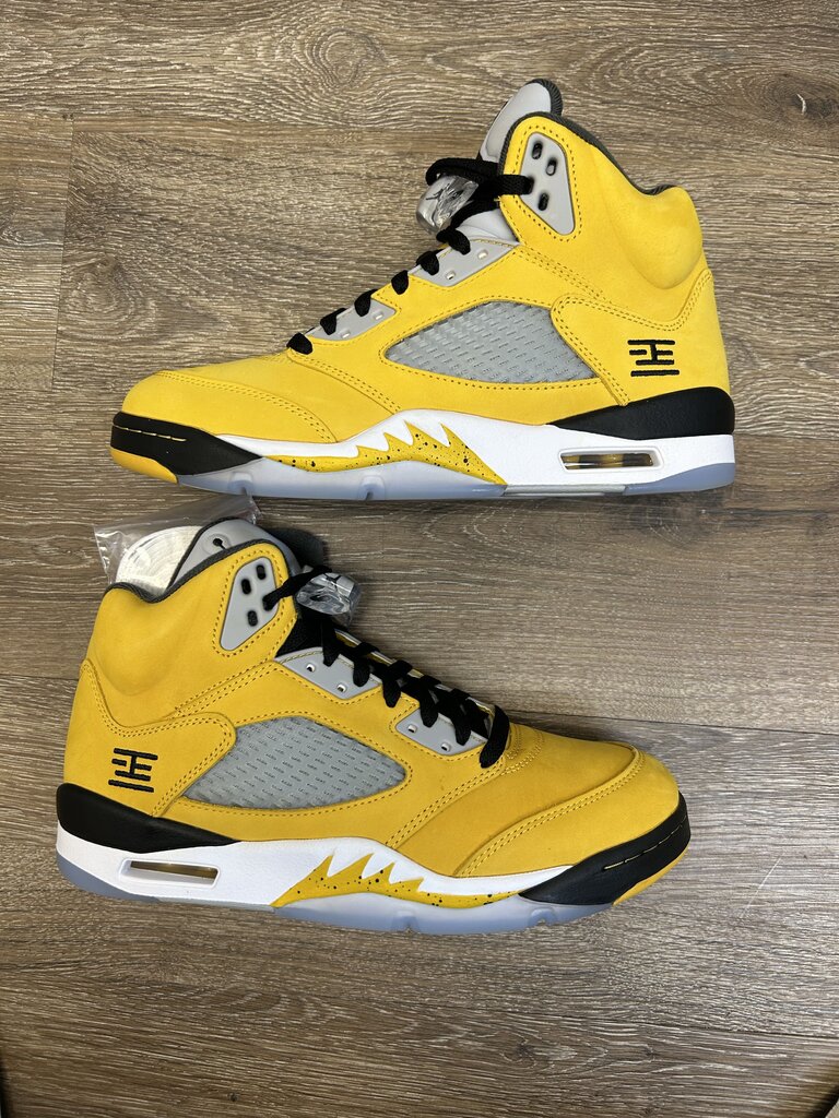 New Jordan 5 Tokyo Size 9