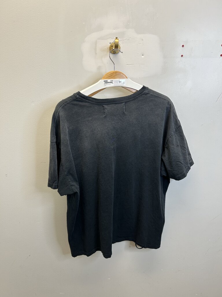 Preowned Paly Red Lady Black Tee sz.M