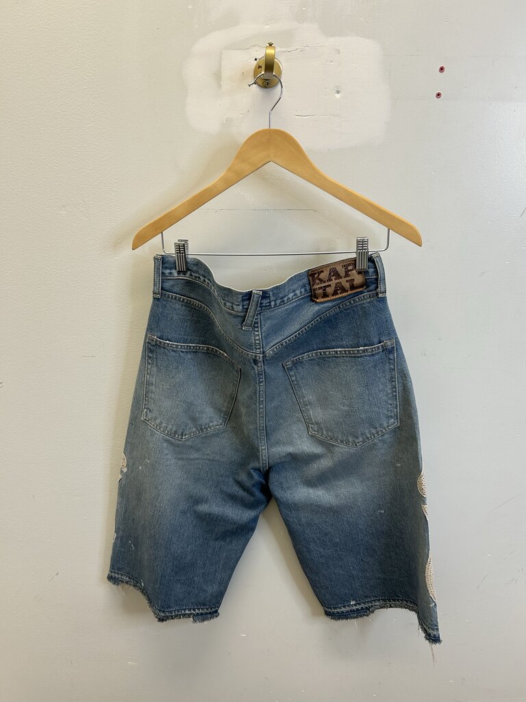 Preowned Kapital Lightwash Bone Shorts size 32