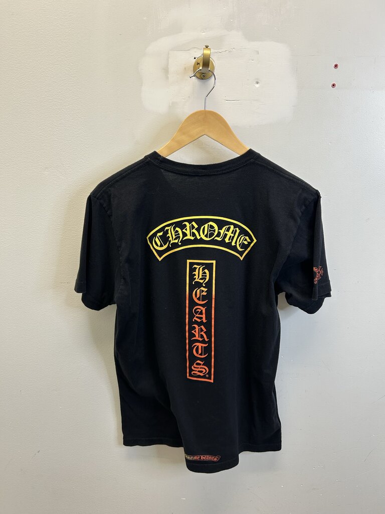 Preowned Chrome Heart Gradient Logo Black Pocket Tee size M