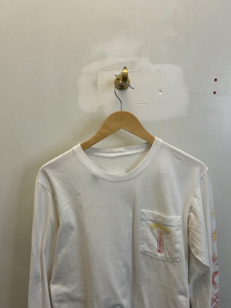 Preowned Chrome Heart White Gradient Multi Logo White L/S size M