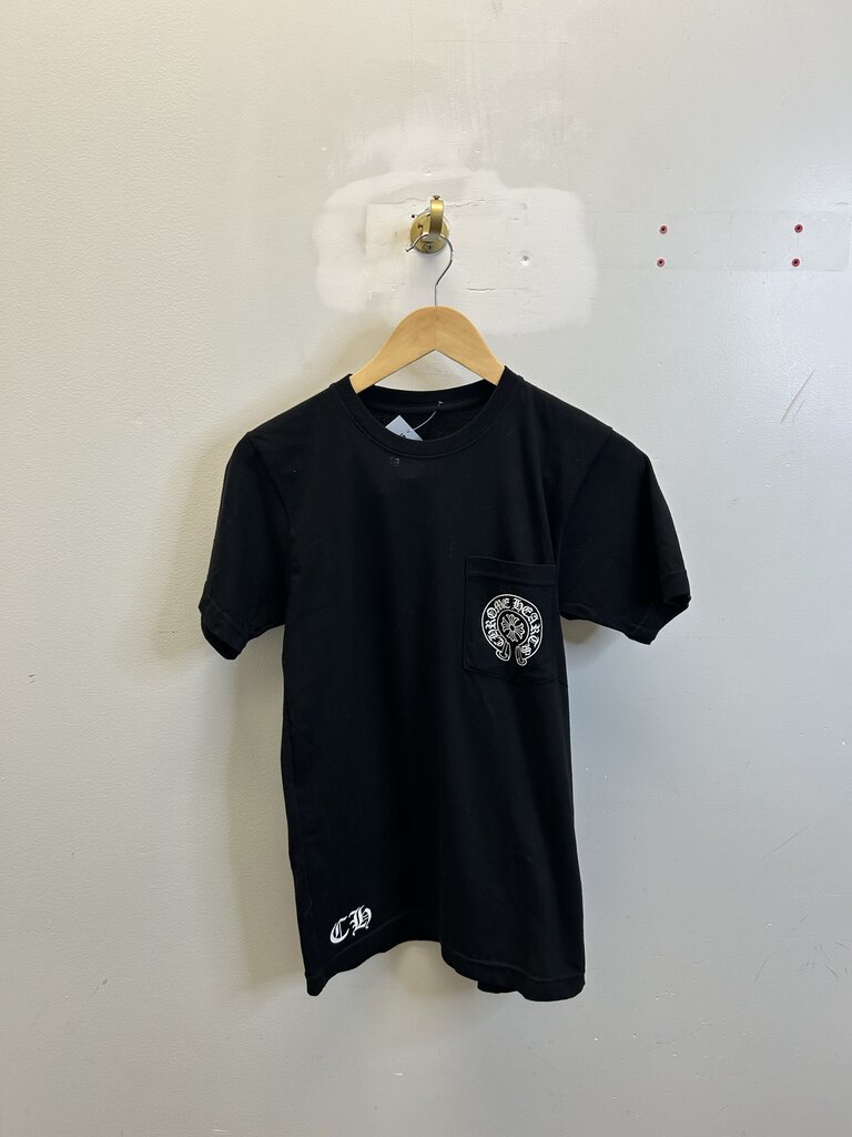 New Chrome Hearts Honolulu White Cross Back Logo Black Tee sz.S