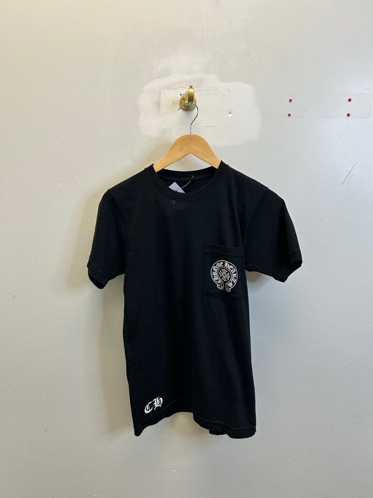 New Chrome Hearts Honolulu White Cross Back Logo Black Tee sz.S