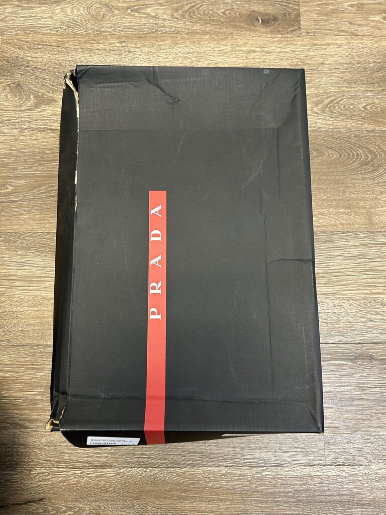 Preowned Prada White Rubber America Cup size 40