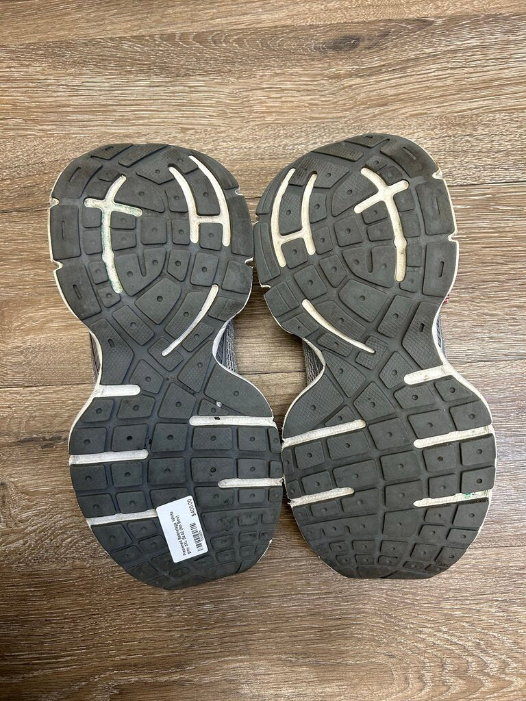 Preowned Balenciaga White grey 3XL Sz.42 (No Box)