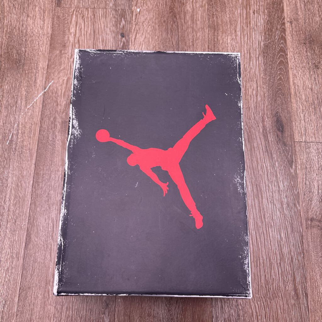 New Jordan 3 White Cement Sz.8.5