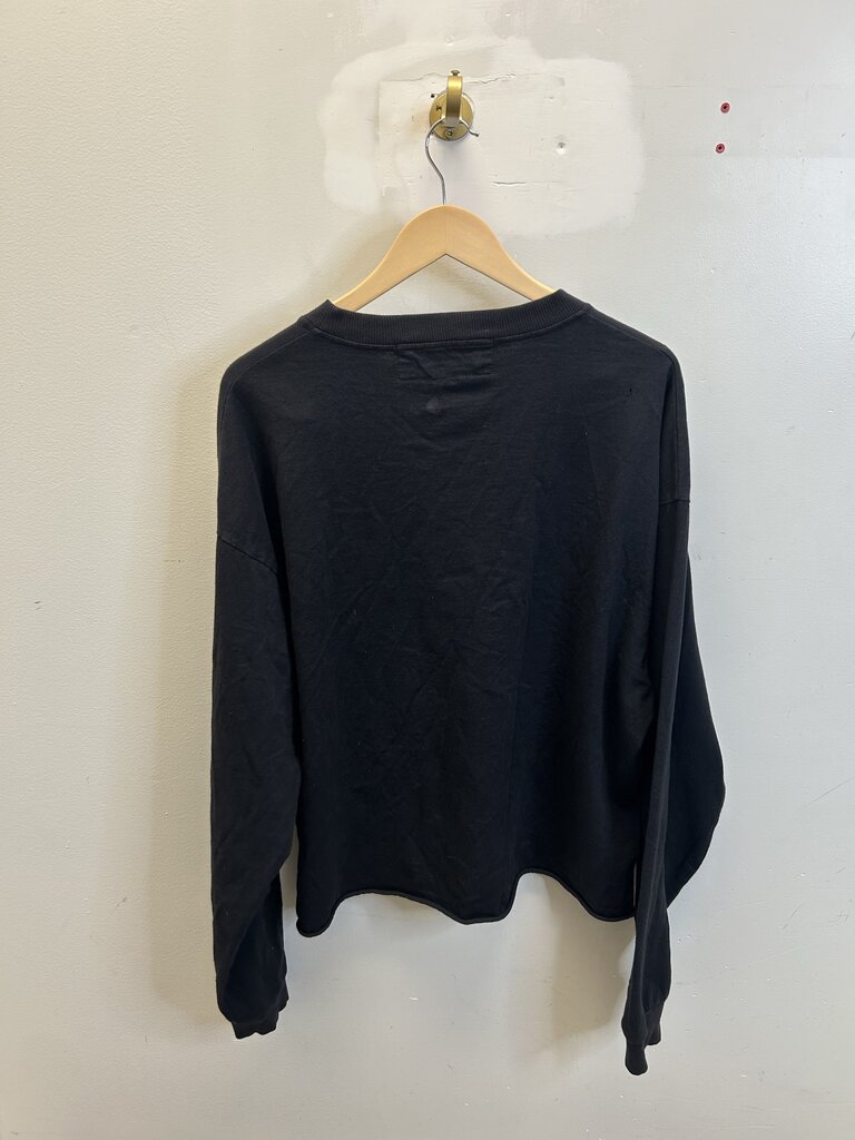 Preowned ERD Strung Out Black Teal Crewneck size M