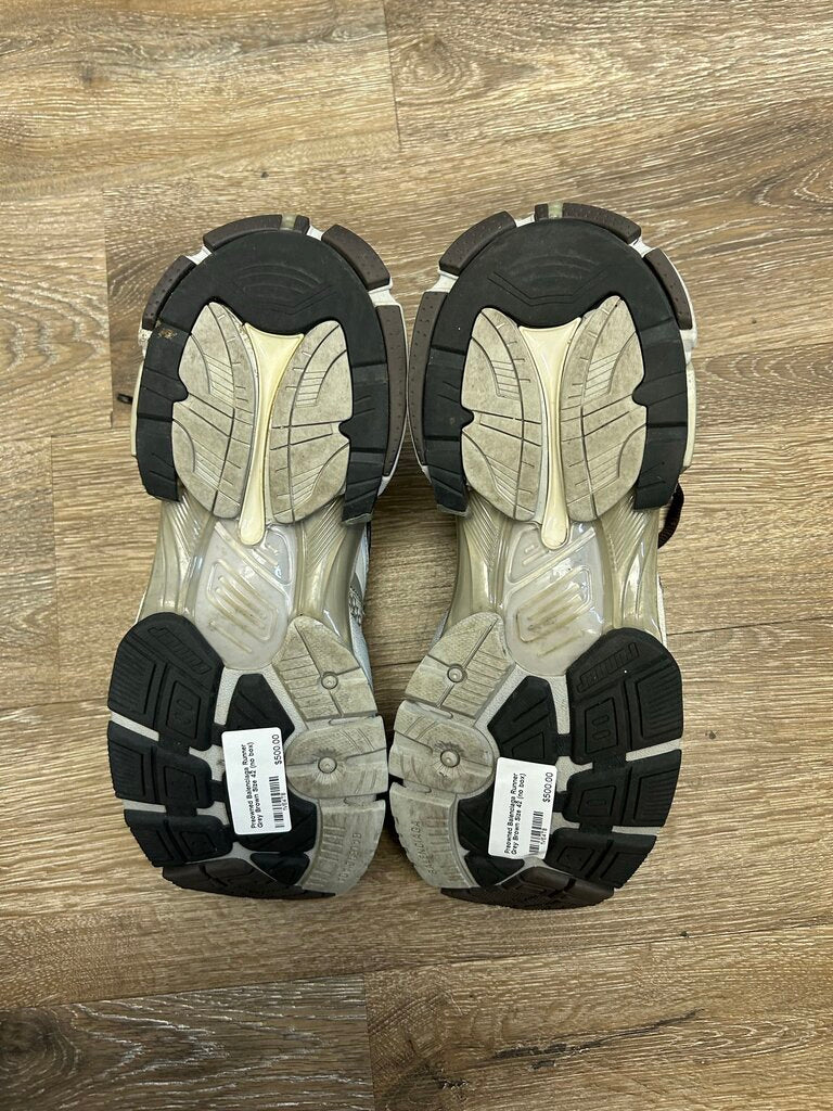 Preowned Balenciaga Runner Grey Brown Size 42 (no box)
