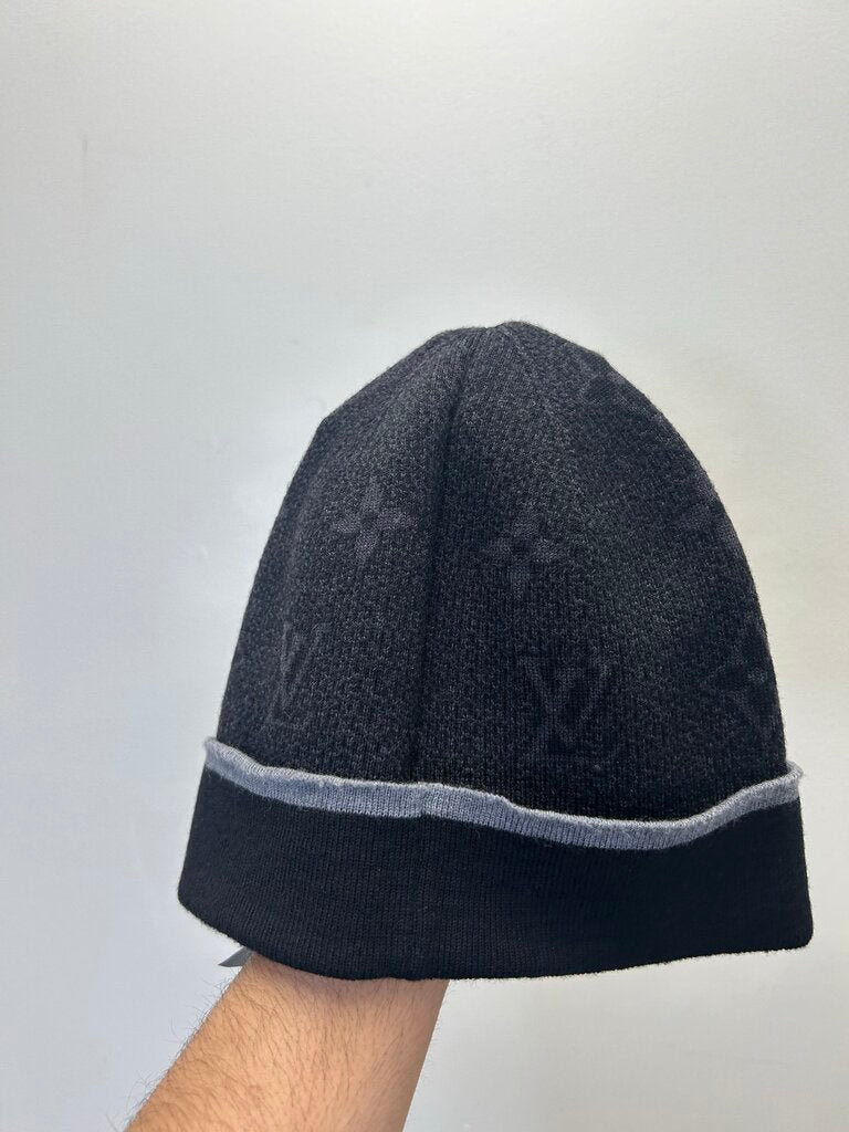 Preowned Louis Vuitton Black Grey Monogram Beanie