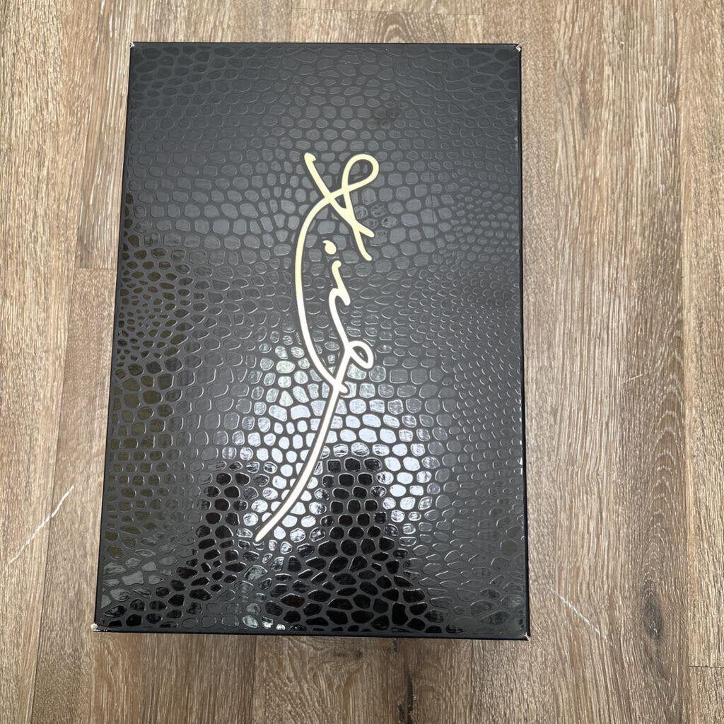 New Kobe 6 Liberty Size 9