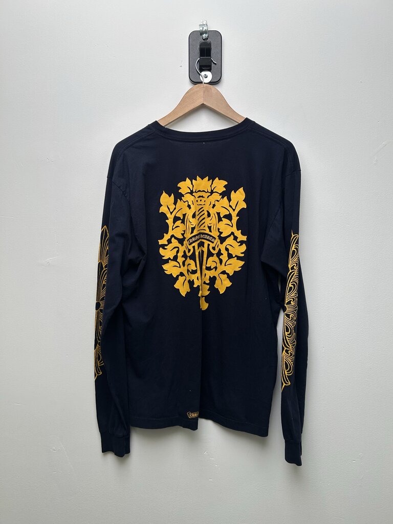 Preowned Chrome Heart Navy Yellow Floral Dagger Tee size XL