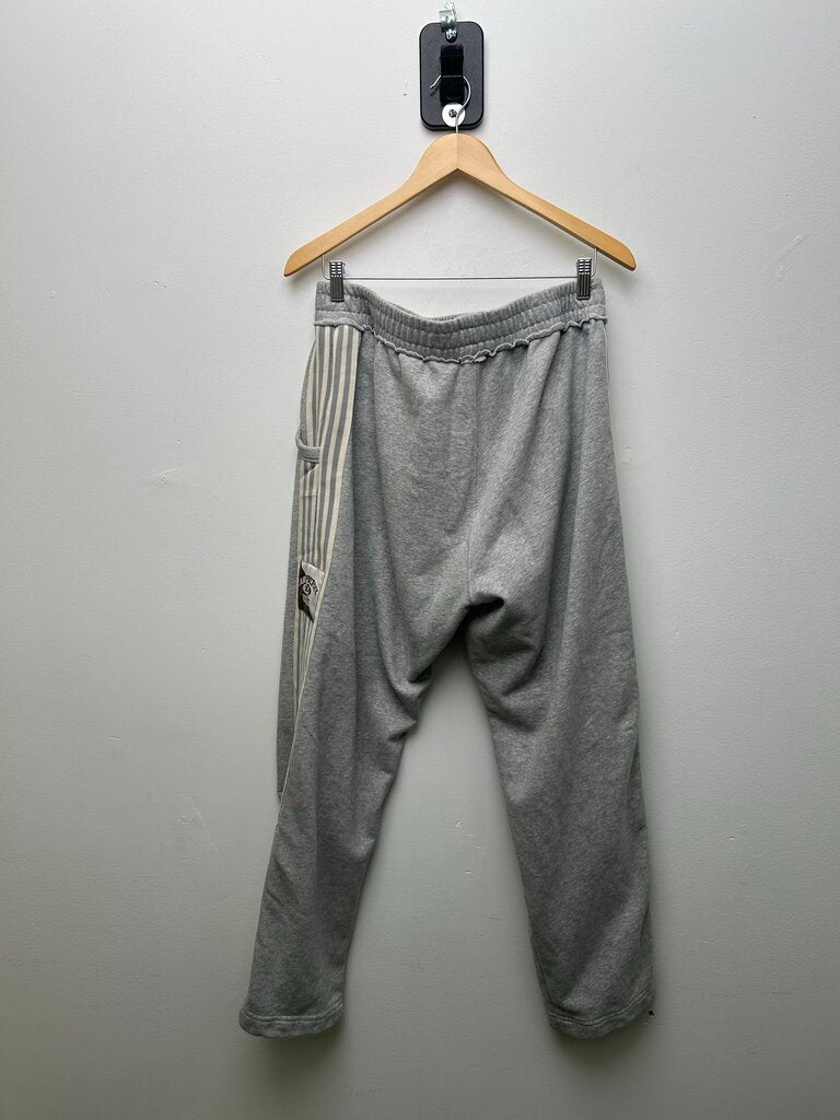 Preowbned GV Gallery Grey Stripe Sweatpants size M