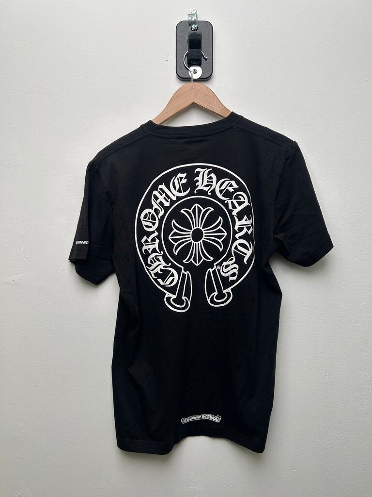 Preowned Chrome Hearts Horseshoe Pocket Logo Black Tee sz.