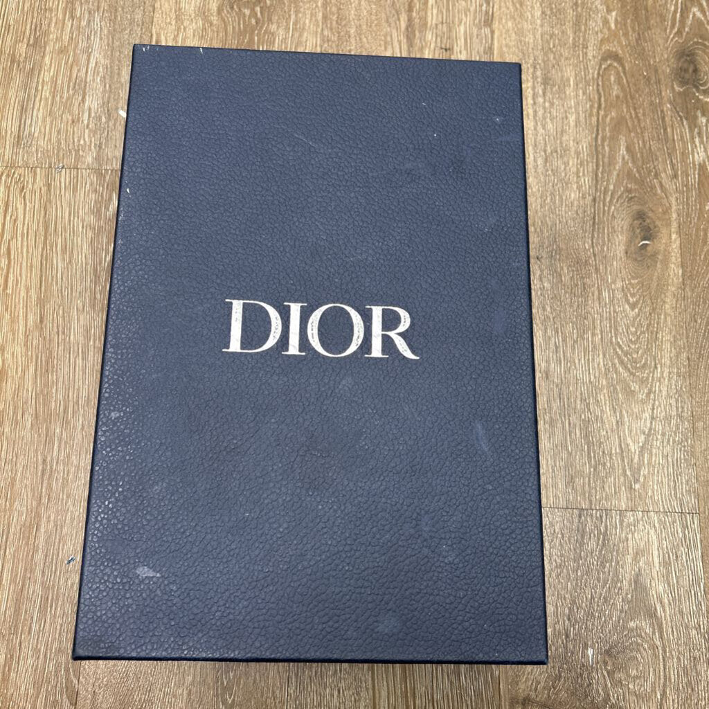 Preowned Dior B30 Triple WHIte sz.42