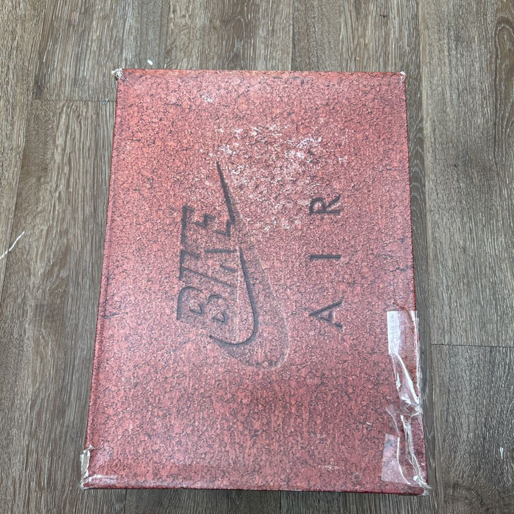 New Jordan 4 Brick size 9.5