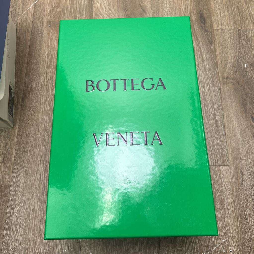 Preowned Bottega Orbit Navy Blue Silver Size 44