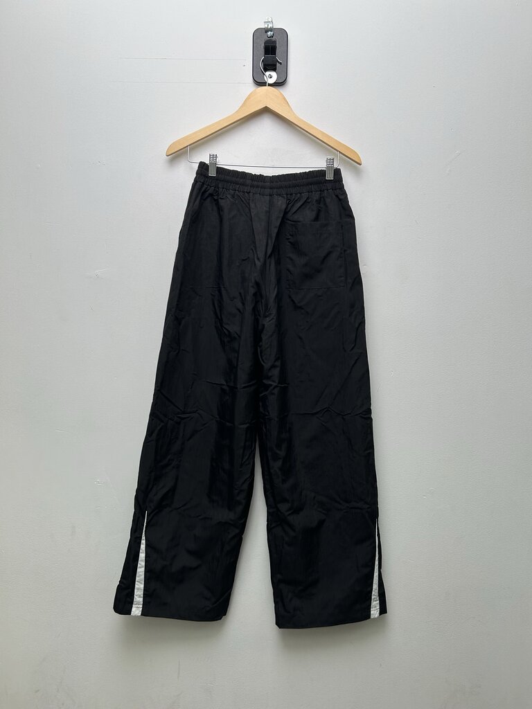 Preowned HMDD Black Nylon Pants Size XS