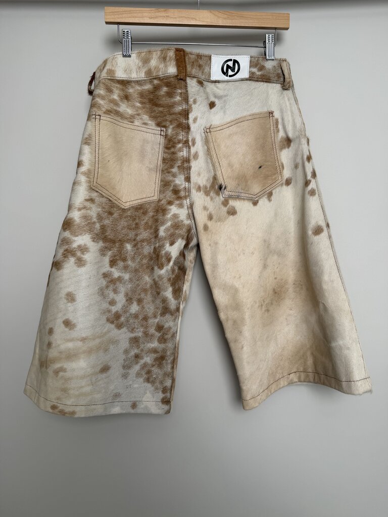 New NYRVA Mohair Tan Shorts Size 30