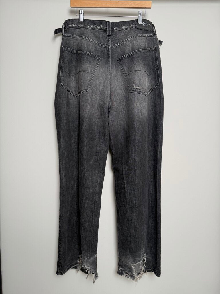 Preowned Balenciaga Baggy Distressed Grey Skate Denim size M