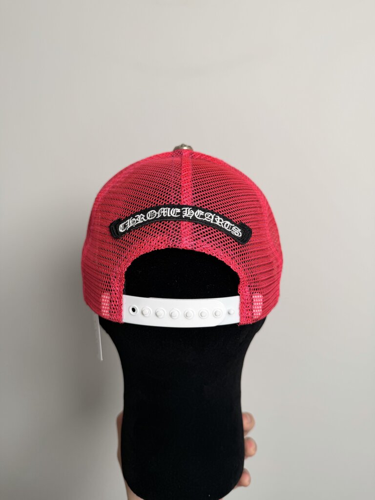 Preowned Chrome Heart Pink Triple Snapback