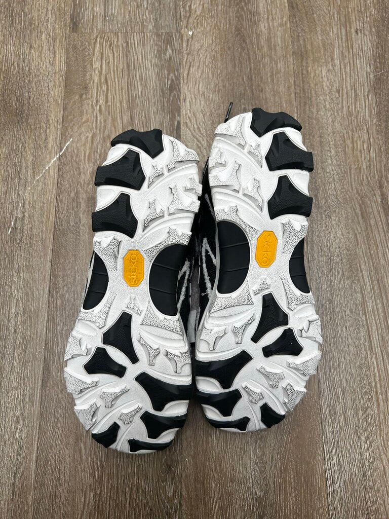 New Sicko Hiking Sneaker Black White Bottom Sz.11