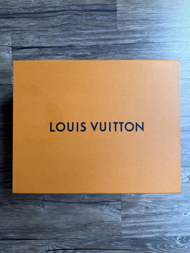 Preowned Louis Vuitton AF1 Green White Monogram size 8