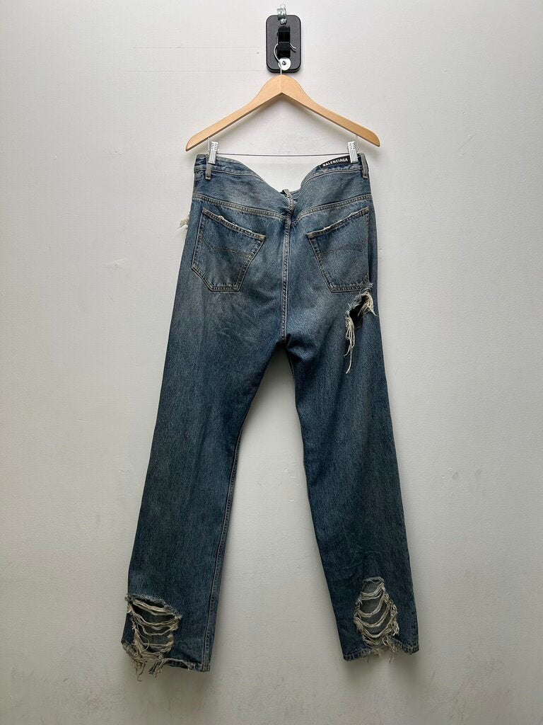 Preowned Balenciaga Lightwash Distressed Denim Size Large