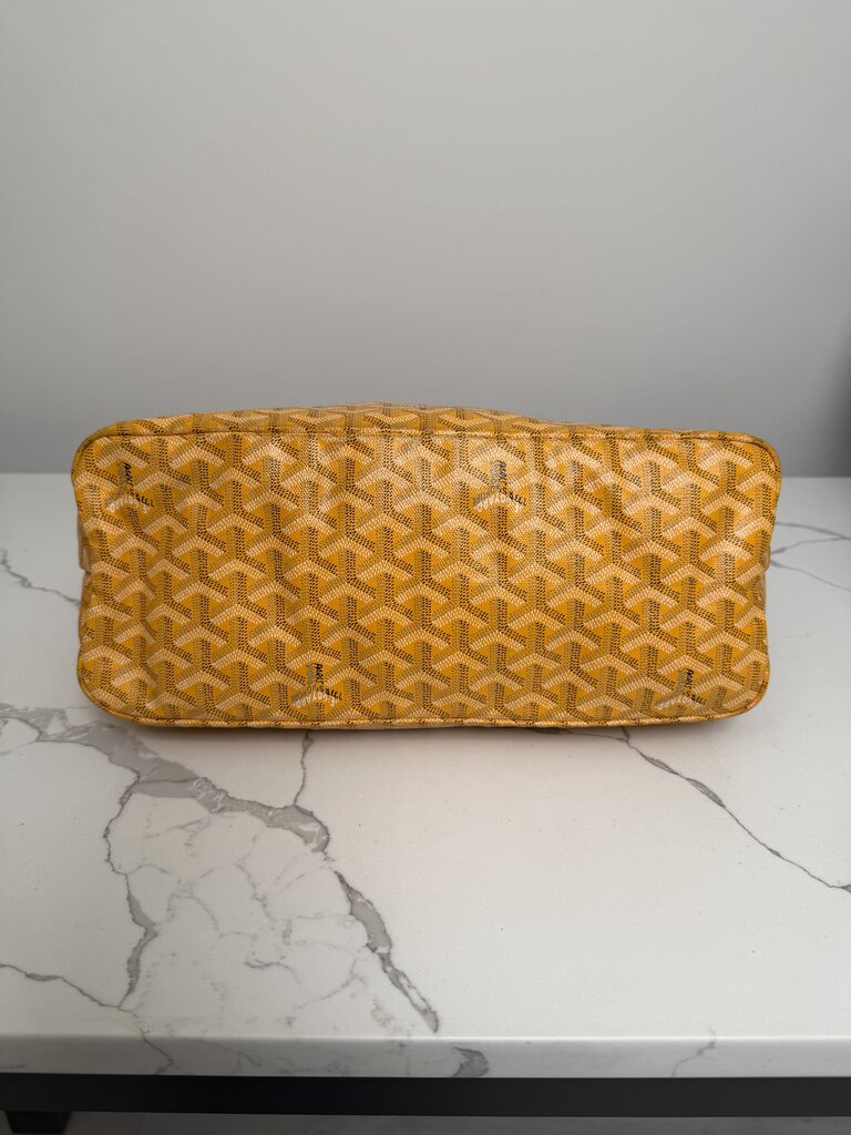 Preowned Goyard Boheme Yellow Hobo Bag