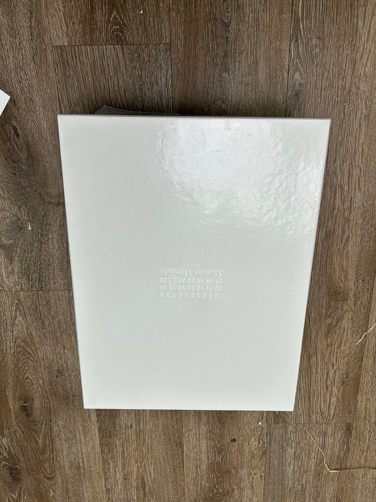 Preowned Margiela Future White Size 44
