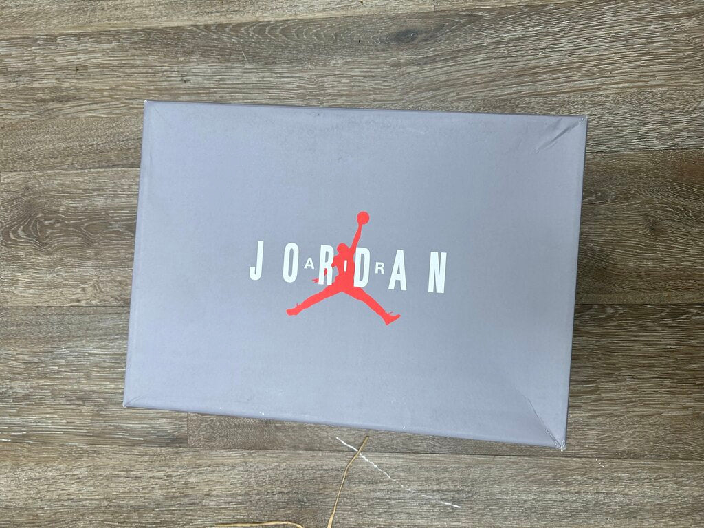 Preowned Jordan 9 Cool Grey sz.10
