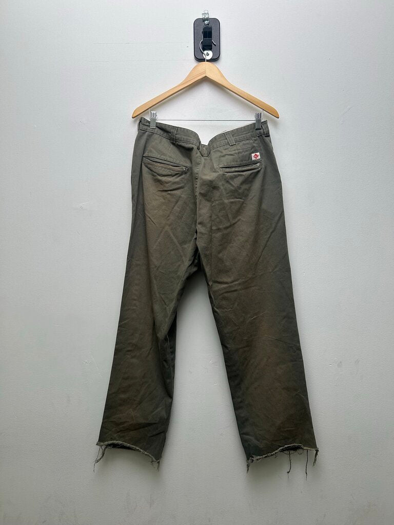 Preowned Paly Carpenter Green Chino Pants sz.38