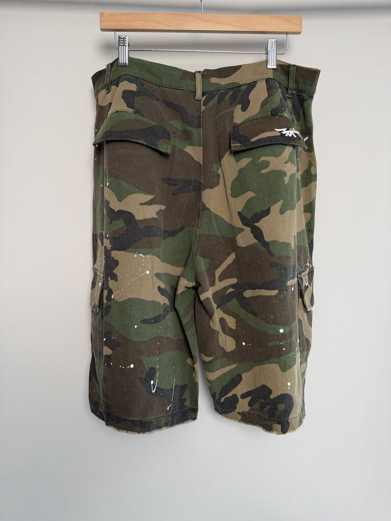 New HMDD Army Worker Shorts Sz. L