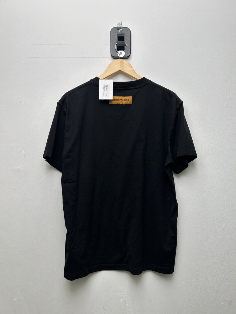 Preowned Louis Vuitton Black Chest Logo Black Tee Size Large