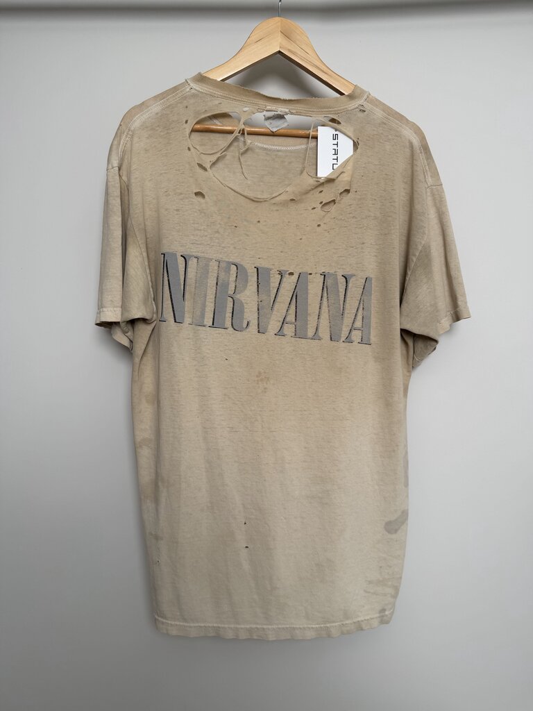 90's Nirvana Cream Tee Sz. L