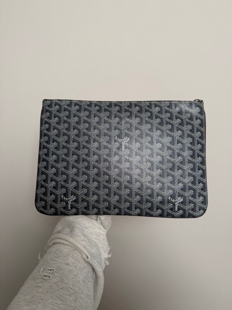 Preowned Goyard Grey Pouch