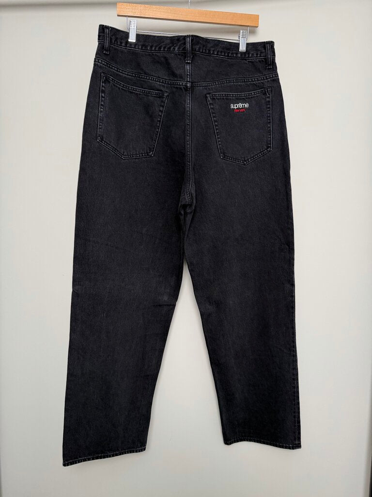 New Supreme Black Denim Sz. 36